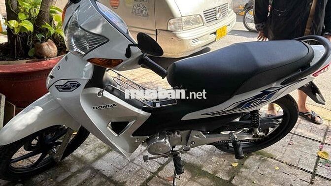 Wave Alpha 110 hq sạch đẹp máy êm đề nhẹ lợi xăng