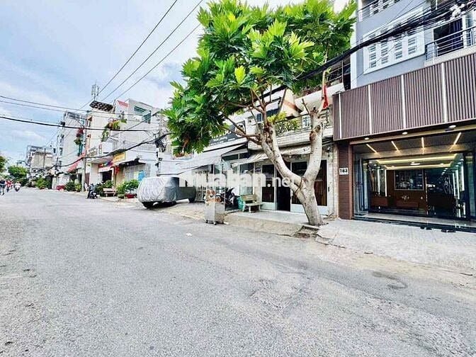 NHÀ MẶT TIỀN KDBB ĐƯỜNG RỘNG 12M.