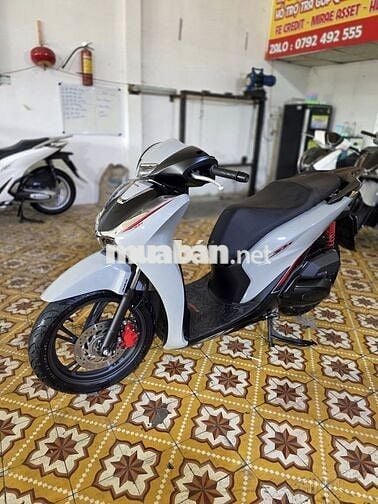 SH 2024 abs 1000km bs 43 có trả góp trao đổi