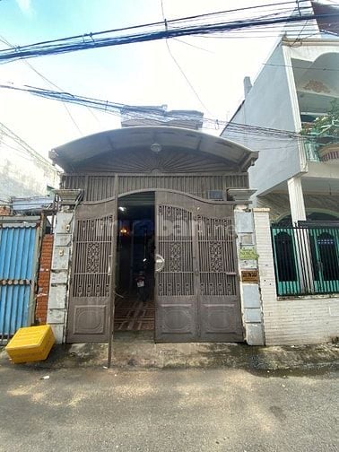 Cho thuê nhà nguyên căn tại đường Phan Huy Ích hẻm xe hơi