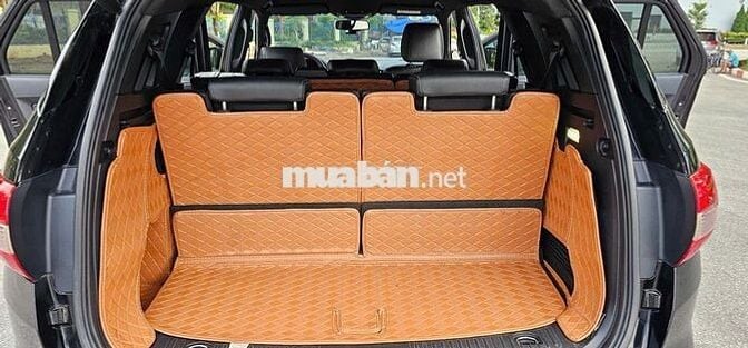 Ford Everest 2.0 Titanium 4x2
