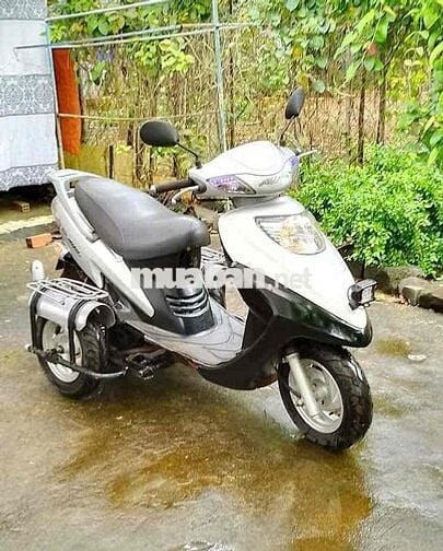 XE CHO NGƯỜI KHUYẾT TẬT NHÀ LÀM ĐỂ LẠI