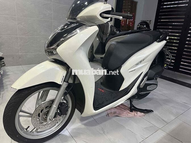 Cần bán xe SH 150 ABS 2020