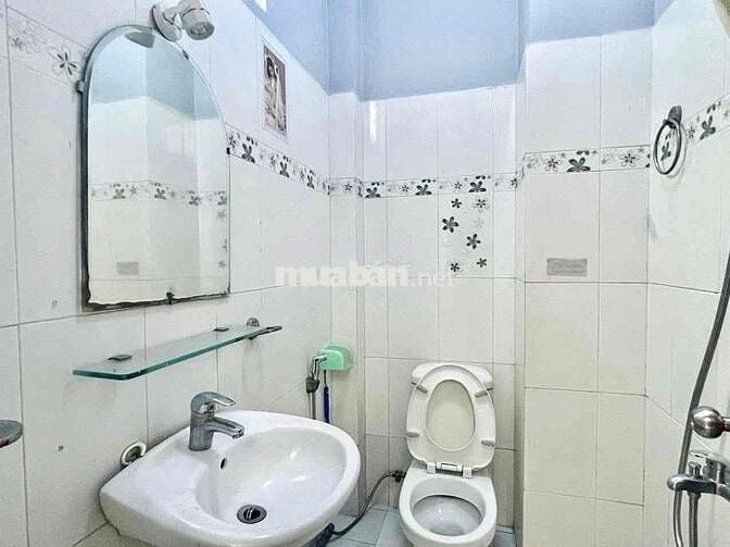 Giảm mạnh 10% cho thuê nhanh Chdv Ngay Hutech, Ngoại Thương....