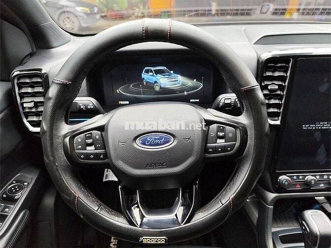 Ford Everest 2023 Titanium 2.0L 4x2 AT - 28000 km