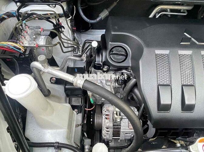 Mitsubishi Xpander Cross 2024 - 12100 km