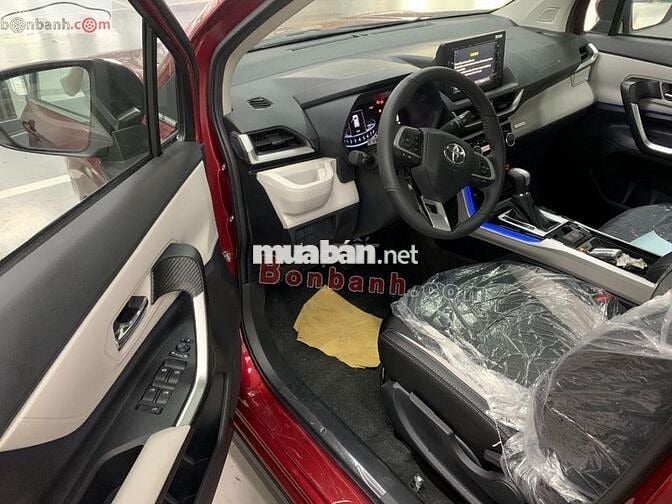 Toyota Veloz Cross 1.5 CVT 2025 - 550 Triệu