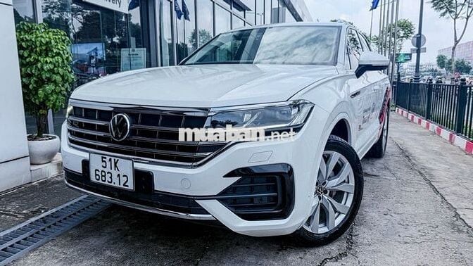Volkswagen Touareg 2022 Luxury 2.0 TSI - 29300 km
