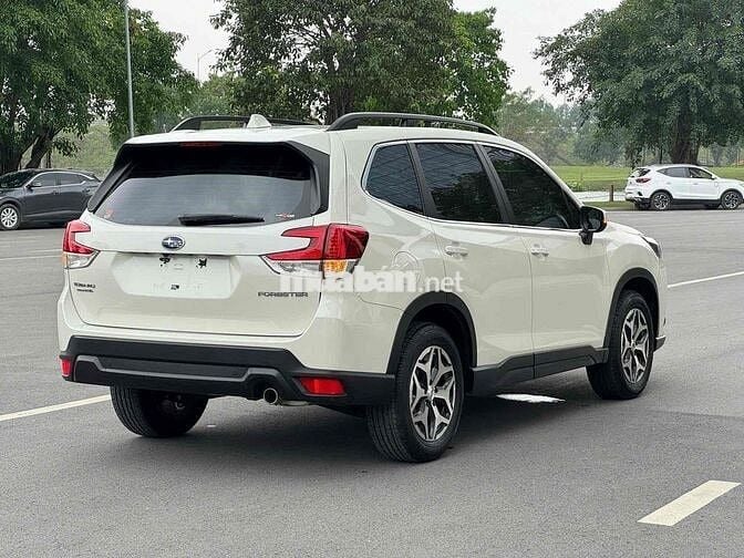 Subaru Forester 2023 2.0i-L  phom mới full lịch sử