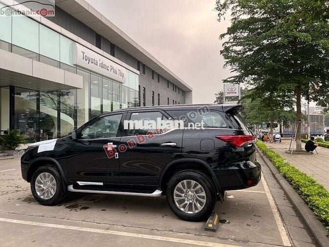 Toyota Fortuner 2.7L 4x2 AT 2025 - 1 Tỷ 260 Triệu