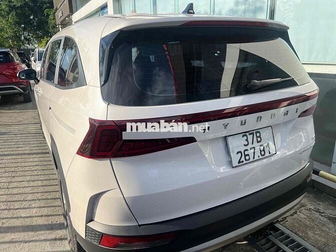 Hyundai Custin 2025 Tiêu Chuẩn 1.5T - 8999 km
