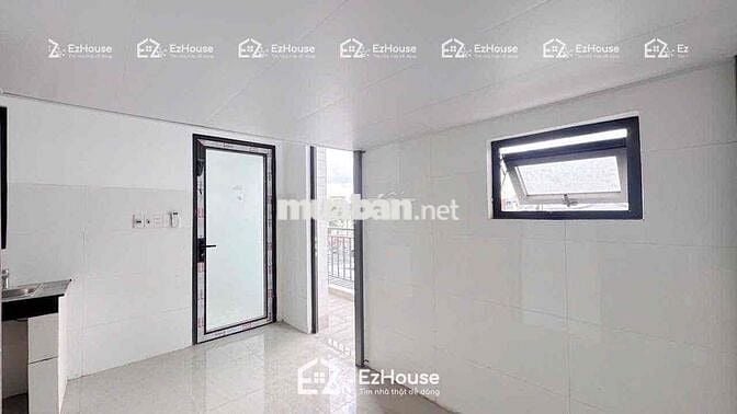 DUPLEX BAN CÔNG GIÁ RẺ GẦN CV LÀNG HOA