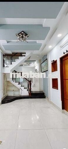 NHÀ 4TẦNG - 53M2 - NGANG 4.3M - HOÀNG DIỆU P4 Q4 - NHĨN 7 TỶ.