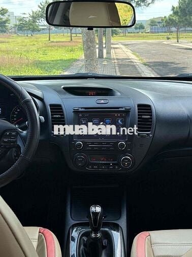 Kia Cerato 2016 1.6 MT - 102000 km