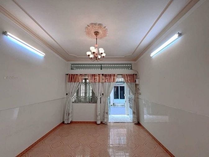 UNG VĂN KHIÊM, P.25, BÌNH THẠNH - HÀNG NGỘP GIÁ ĐẦU TƯ 4TỶ760 HẺM LỚN