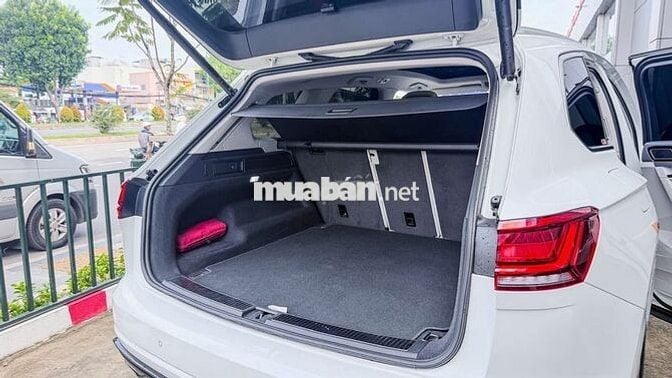 Volkswagen Touareg 2022 Luxury 2.0 TSI - 29300 km