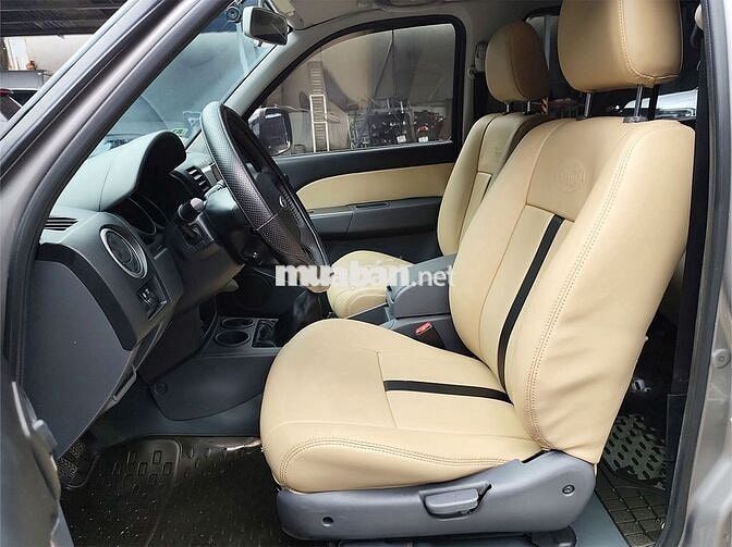 Ford Everest 2014 2.5L 4x2 MT - 116000 km