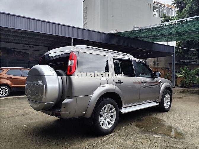 Ford Everest 2014 2.5L 4x2 MT - 116000 km