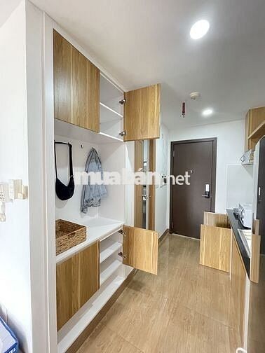 Studio Orchard Garden Hoàn Thiện Đủ Nội Thất Mới (bao phí + internet)