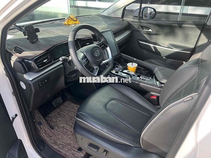 Hyundai Custin 2025 Tiêu Chuẩn 1.5T - 8999 km