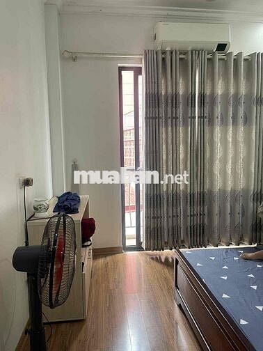 NHÀ EM CHÍNH CHỦ CẦN BÁN NHÀ PHỐ GIA QUẤT - NGÕ THÔNG TỨ PHÍA - TIỆN Í