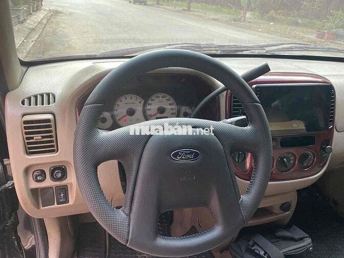 Ford Escape 2002 XLT 3.0 AT - 212 km