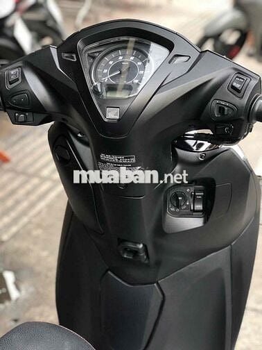 lead 125.xe như mới.bstp chính chủ ký giấy