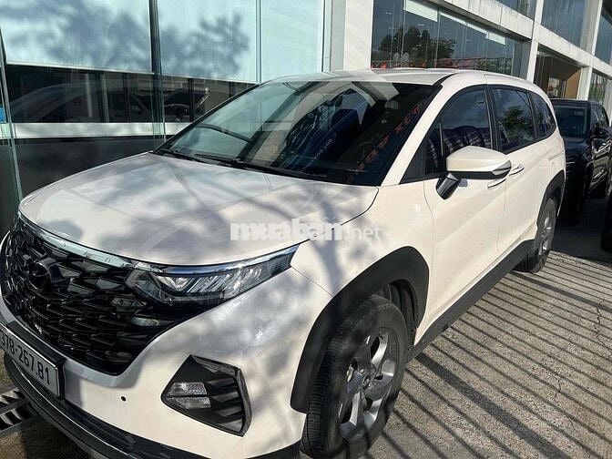 Hyundai Custin 2025 Tiêu Chuẩn 1.5T - 8999 km