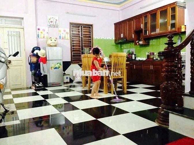 Nhà ngõ 364 Giai Phóng 60m2 x 2 tầng 2pn full đồ 9tr