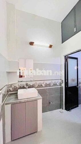 GÓC 2 MẶT TIỀN NGAY CHUNG CƯ. PHÙ HỢP Ở, VP, CÔNG TY, SPA…