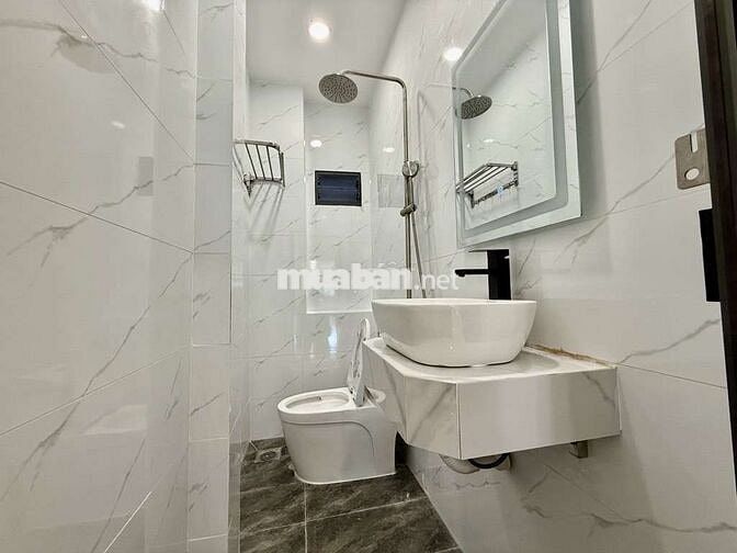 MẶT TIỀN LÔ GÓC DƯƠNG BÁ TRẠC – NHÀ MỚI 100% FULL NỘI THẤT – DTCN 60M²