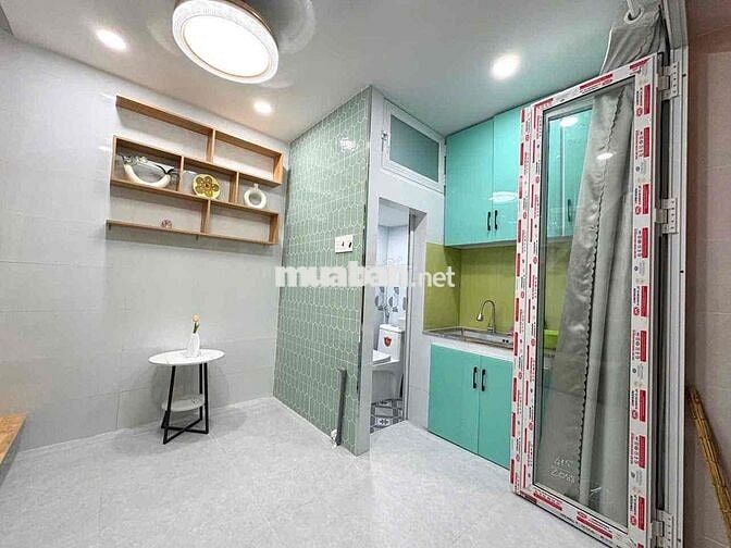 Bán nhà Sổ riêng mới đẹp 100%.Khu dân cư hiện hữu,cách xe hơi 10m.