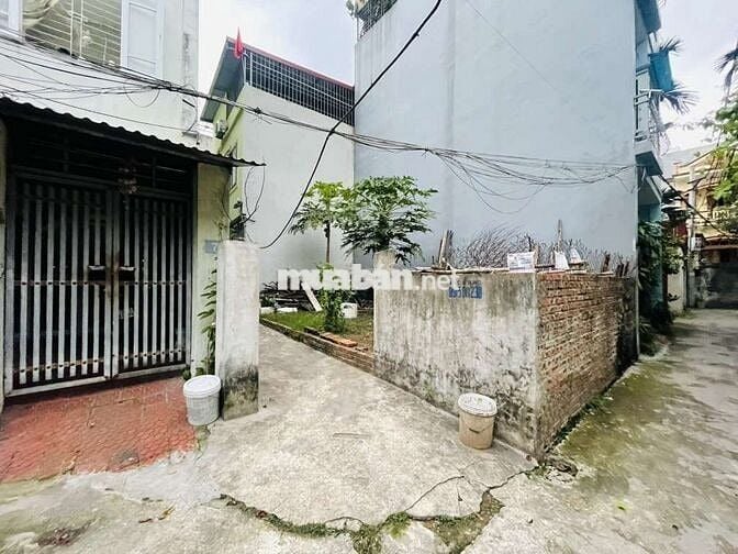 Bán Lô Đất Bắc Biên Ngọc Thụy Long Biên 54m MT 6m Giá 4,95 Tỷ