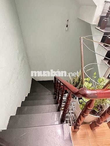 Chính chủ cho thuê 90/31 Thành Thái quận 10 giá 3.5 tr/ phòng