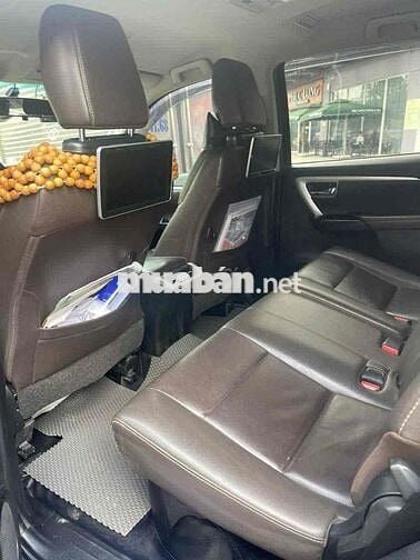 Toyota Fortuner 2019 2.7V 4x2 AT - 93000 km
