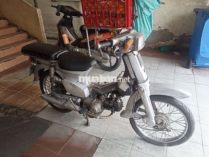 Honda Cub DH88 có đề