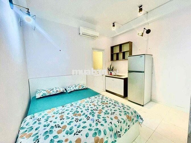 4.5tr. Cửa sổ. Full nội thất. Hầm xe. Thang máy.