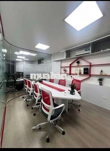 Tôi cần bán nhà mặt phố Miếu Đầm , 6tầng thang máy full nội thất.