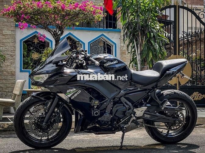 cần bán Kawasaki Ninja650