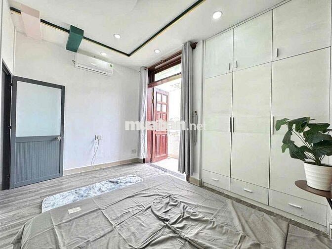 CĂN HỘ 1PN TÁCH BẾP CÓ BAN CÔNG FULL NỘI THẤT NGAY TÂN BÌNH