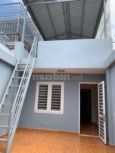 NHÀ ĐẸP 3 LẦU ĐỐI DIỆN CÔNG VIÊN 59 ĐƯỜNG 54 BÌNH PHÚ