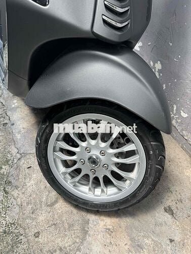 Vespa Sprint 2016 125cc BSTP lên đèn led trước sau