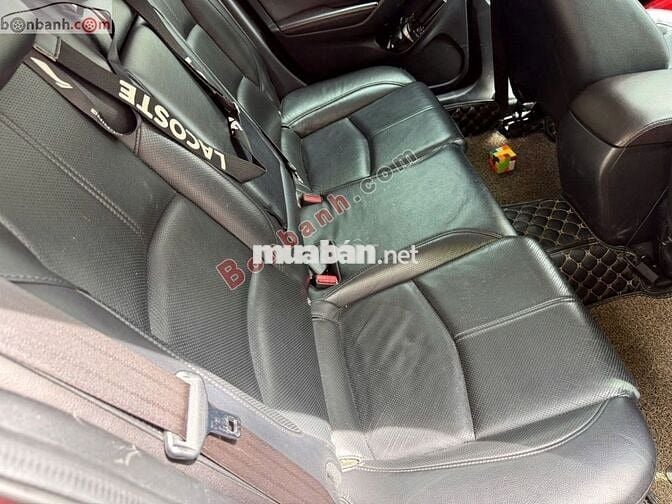 Mazda 3 1.5L Luxury-Sedan hạng C