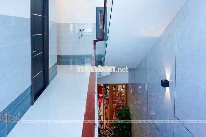 BÁN NHÀ 1 TRỆT 2 LẦU SÂN THƯỢNG NỘI THẤT KDC HỒNG LOAN - 5.75 TỶ