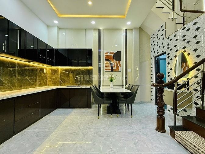 Chính Chủ Bán căn 256 Phan Huy ích , Hoa hồng 100tr Cho Mua Giới