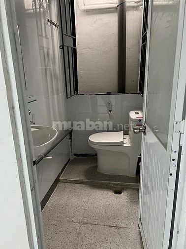 Cho thuê nhà nguyên căn mặt tiền đường Xô Viết Nghệ Tĩnh, Bình Thạnh
