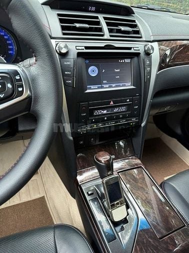 Cần bán Toyota Camry 2.5 Q sx 2016 zin đét cực chất lượng.