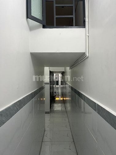 Cho thuê nhà nguyên căn mặt tiền đường Xô Viết Nghệ Tĩnh, Bình Thạnh