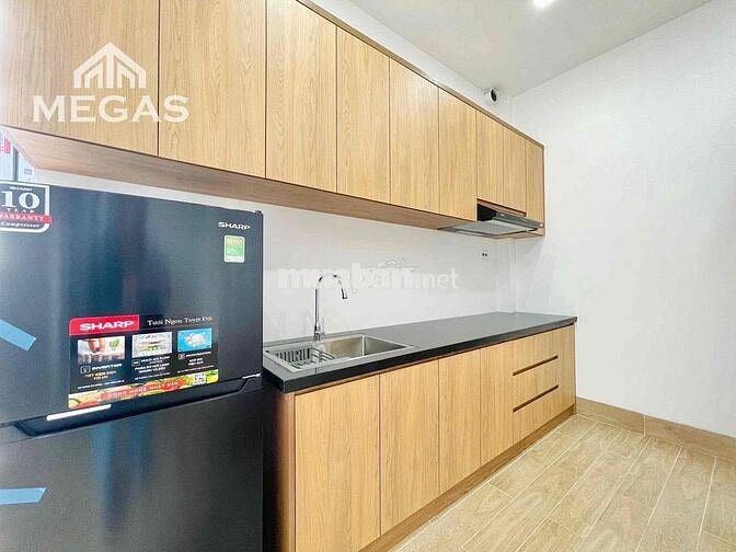 Ngay vòng xoay Phú Lâm Khai Trương 7 phòng cao cấp Full nội thất