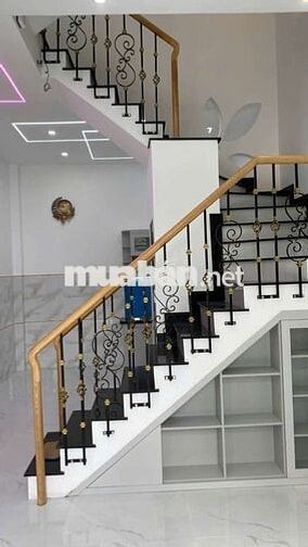 BÁN NHÀ BV BÌNH TÂN _ĐƯỜNG MÃ LÒ _DT 4X10 _3TẦNG _NHỈNH 4TỶ _SỔ 2025